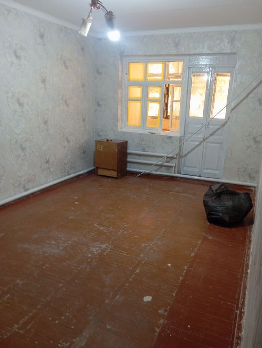 Когон шахри Мирзо Улугбек ИФЙ 2 хоналик квартира сотилади