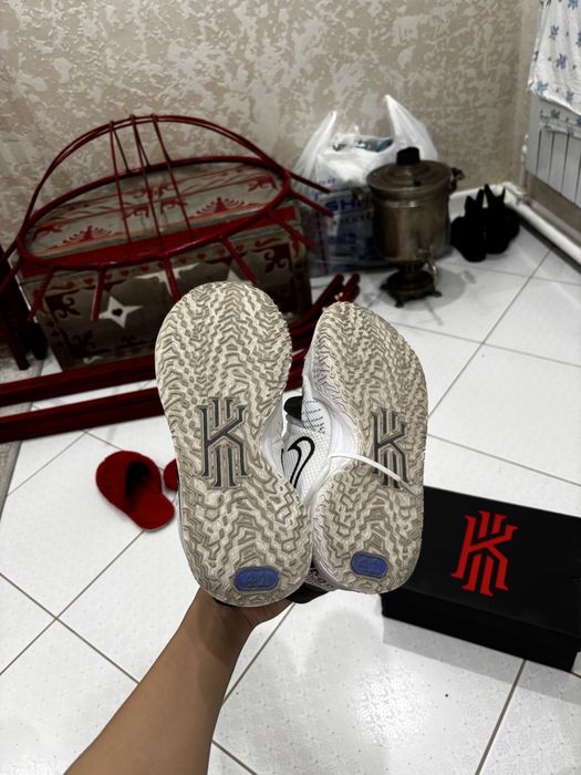 Баскетболный аяк киым сатылады