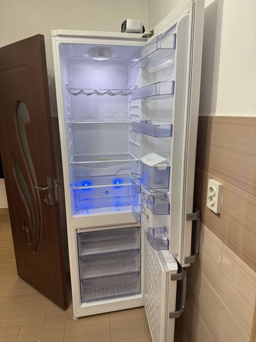 Combina frigorifica/frigider Beko