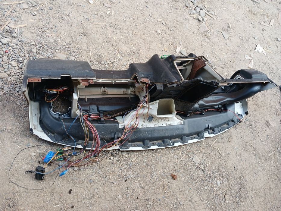 Панель Фольксваген ПасатВ4