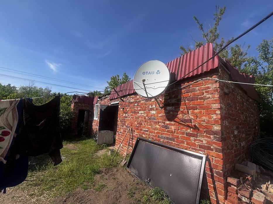 Дом 5 комнат с хоз постройками