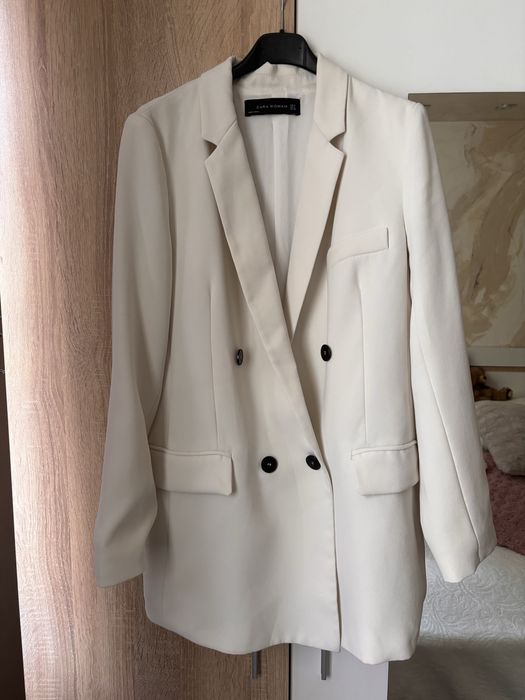 Дамски блейзер Zara