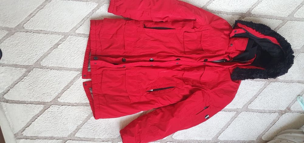 Оригинално туристическо дамско яке Wallensteyn