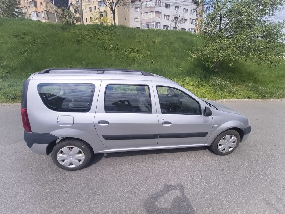 Dacia logan mcv, 7 locuri , aer conditionat, înmatriculată