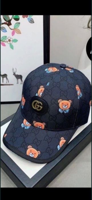 Șapcă  Chanl, Mncl*, Gucci, model 2026, preț fix