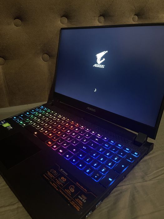 Laptop Gaming AOURUS i7 -11800H RTX 3060 32GB RAM SSD 1TB