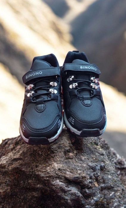 Продается ботинки