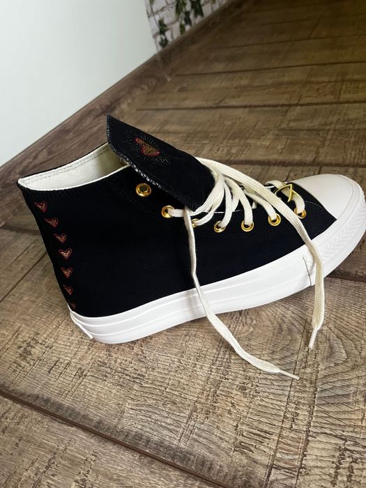 Sneakers dama,noi cu eticheta