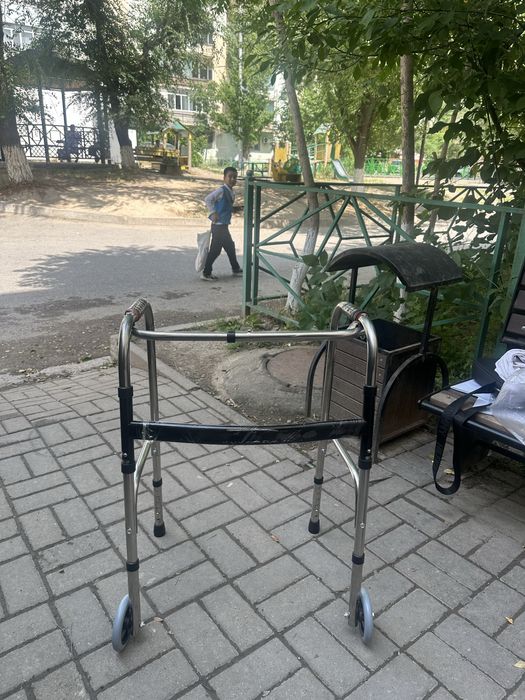 Ходунок продается