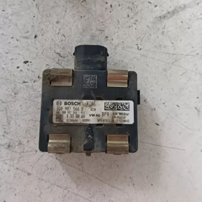 2 buc -Senzori side asist pasat B8 -2019