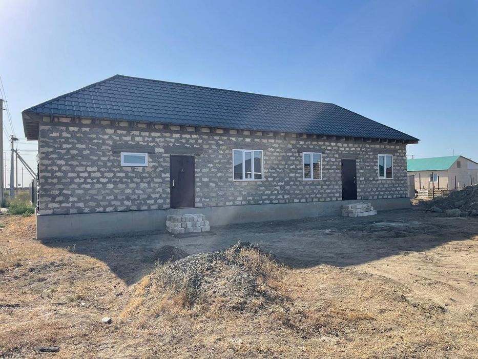Продается дом р-н Еркинкала черновой