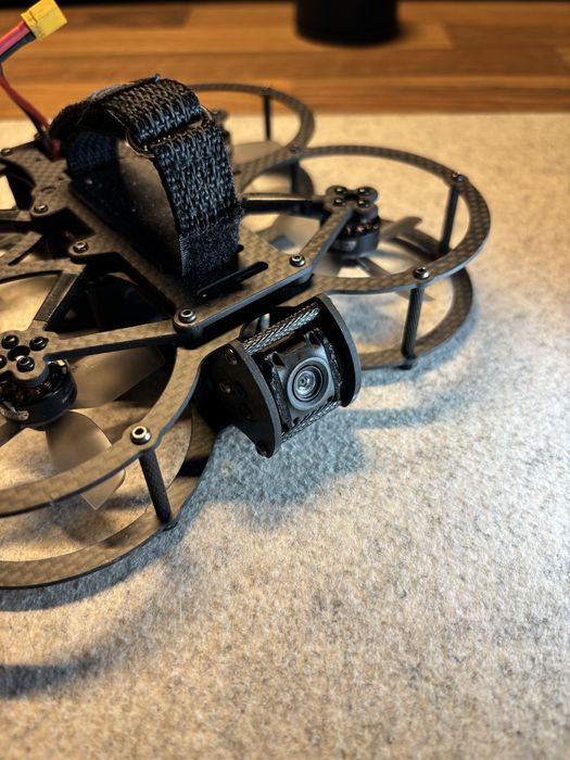 Drona FPV custom AOS CINE25 cu DJI O4