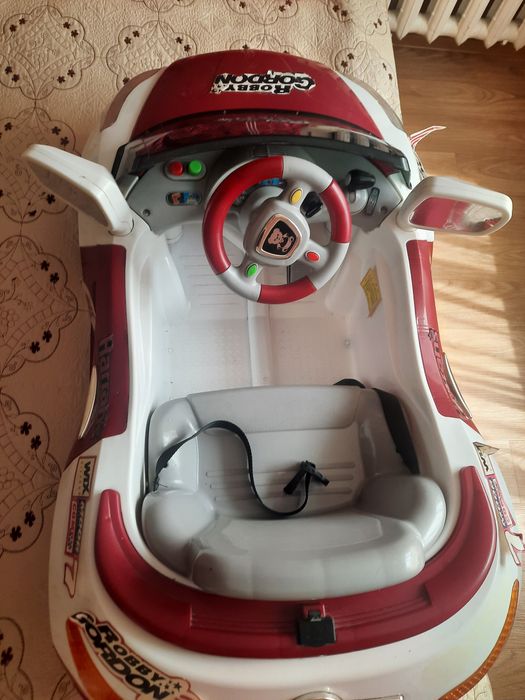 Электромобиль для детей с пультом