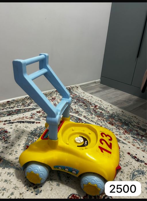 Продаю детскую Каталку