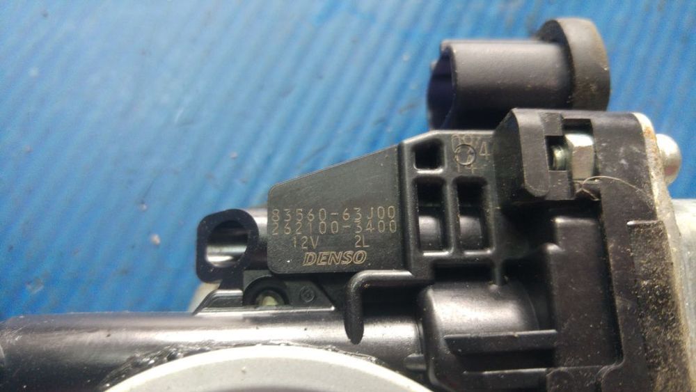 macara cu motoras deapta fata opel agila b 2008-2014 83560-63j00