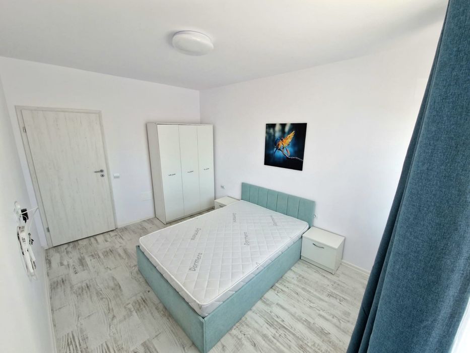 Proprietar inchiriez apart cu 2 camere,utilat si mobilat modern