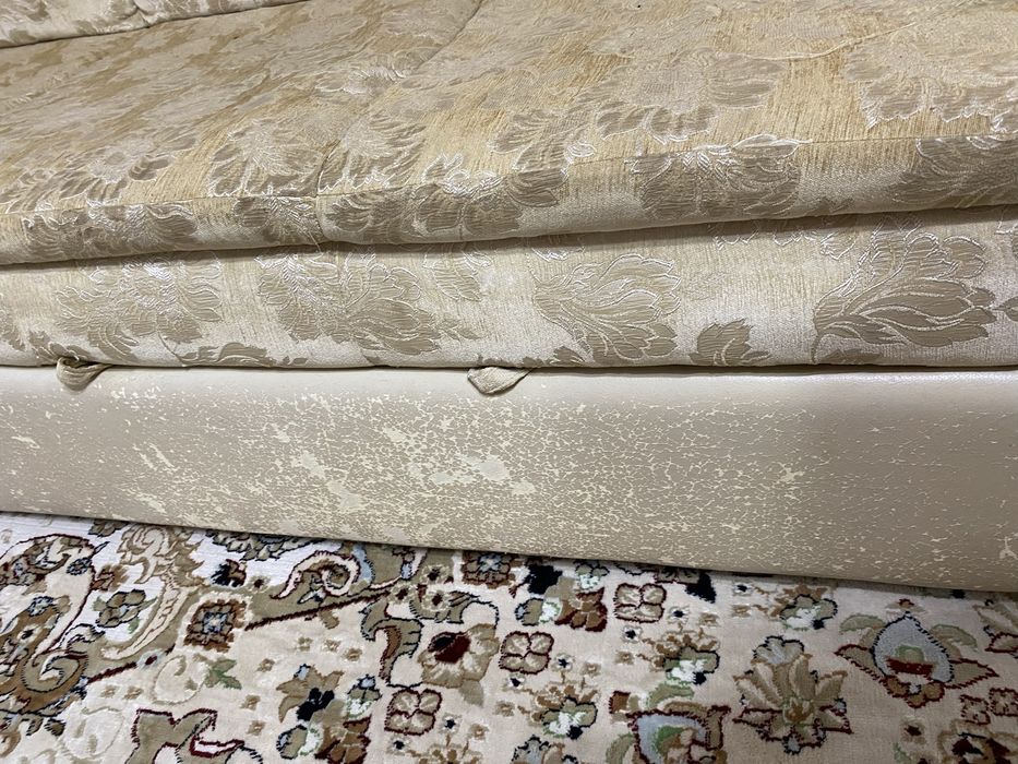 Продам угловой диван