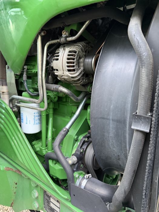 Tractor John Deere 6330 cu incarcator frontal 651 H