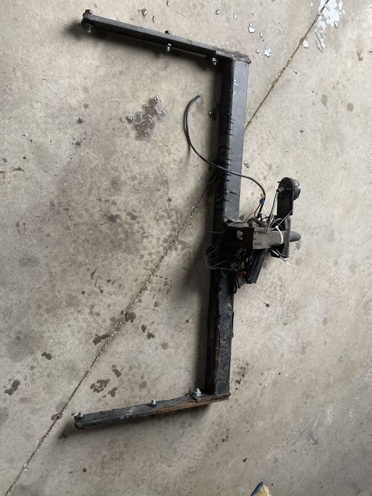 Carlig de Remorcare Vw Touran 2005