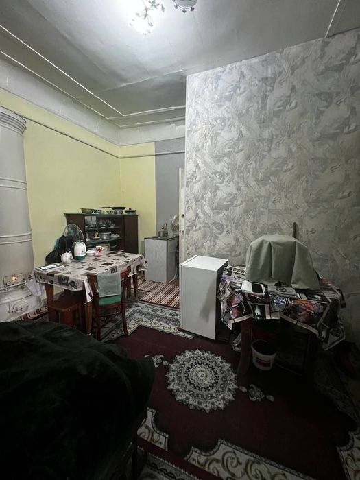 Продаётся домик Мирабадский р-н  Саракулька