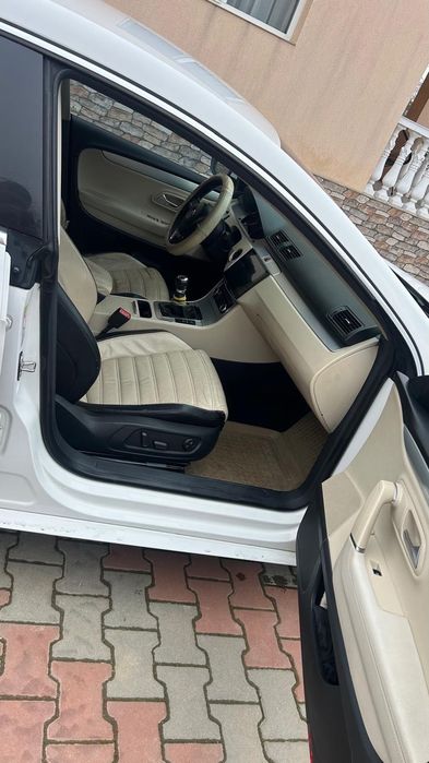 Vând vw passat cc 2009