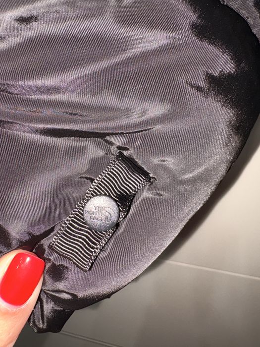 Geacă L The North Face negru neagră Nouă nepurtată  Newma