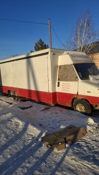 Продам торговый фургон