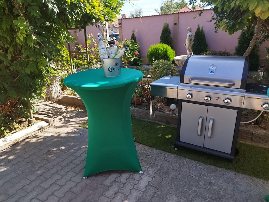Masa cocktail de inchiriat