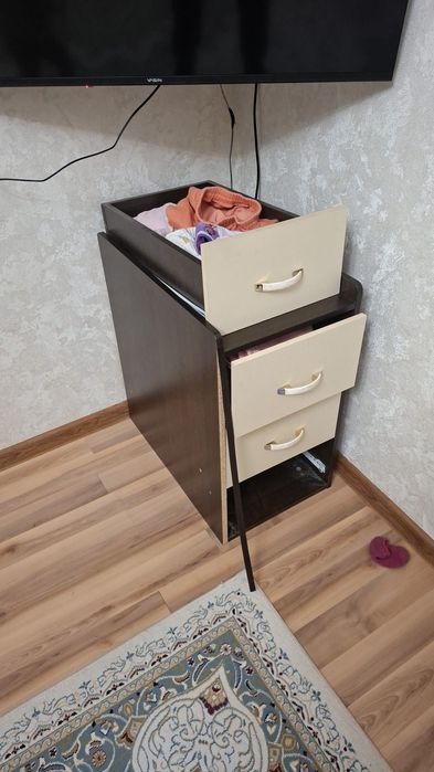 Двухспальная кровать