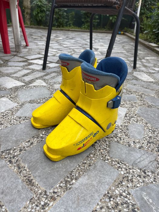 Детски ски и ботуши