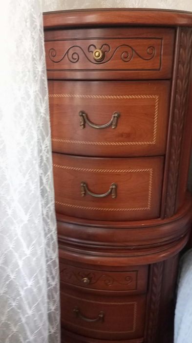 Продам спальный гарнитур, очень качественный
