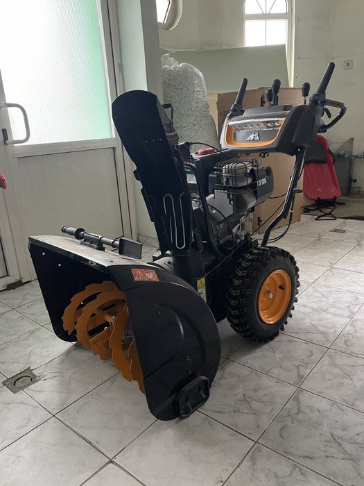 Снегорин McCulloch ST 68EP SNOW THROWER / 68 см /