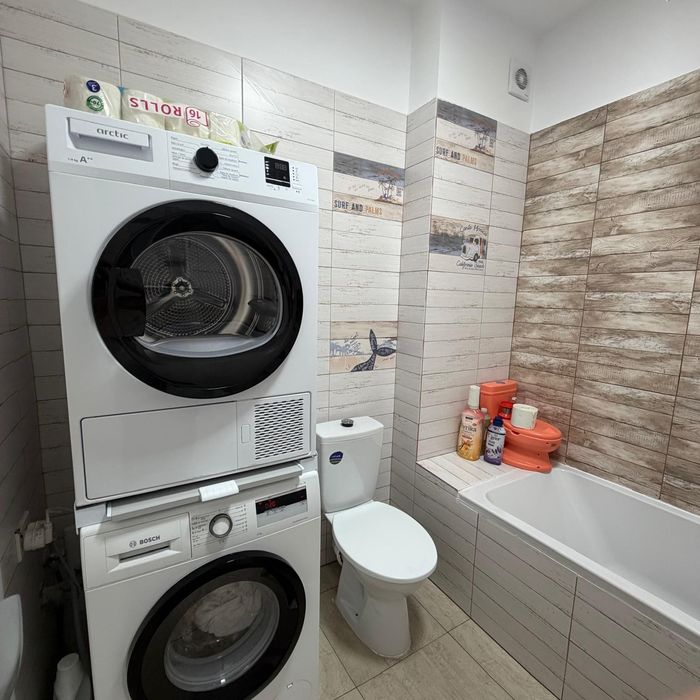 Apartament 2 camere de vânzare  sector 4