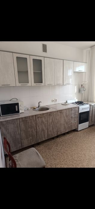 Сдам 2 ком квартиру, бензастрой
