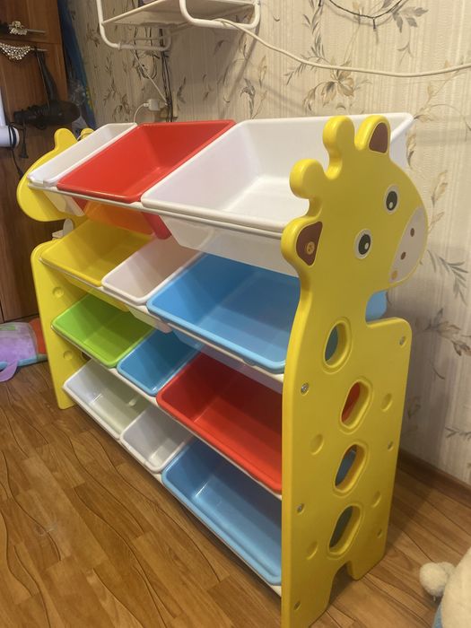 Полка для детских игрушек