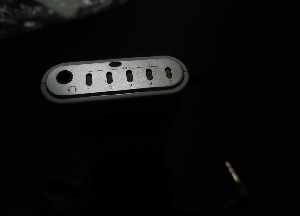 Radio buzunar Sangean DT-120 cu casti