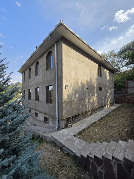 Продам дом в элитном районе Талгара, срочно Торг