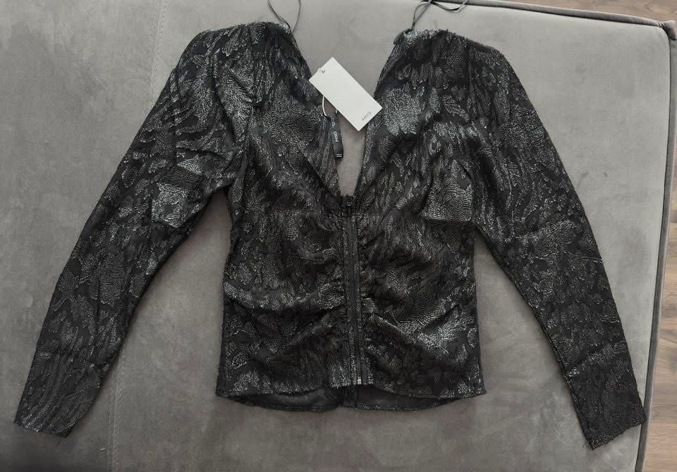 Mango блуза Нова с етикет