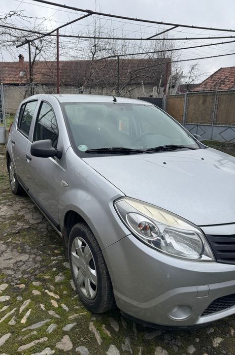 Vând Dacia Sandero