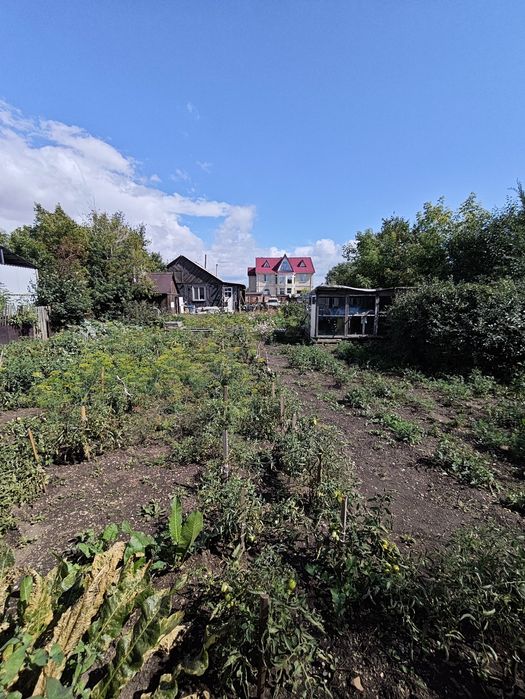 Продам дом с большим участком