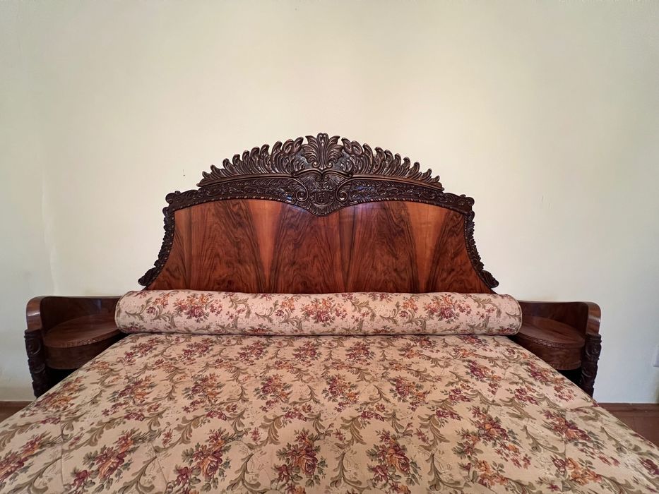 Set mobilier de arta, sculptat - lemn fag / nuc_Craiova