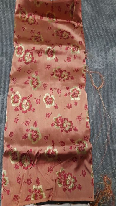 Material brocard de matase