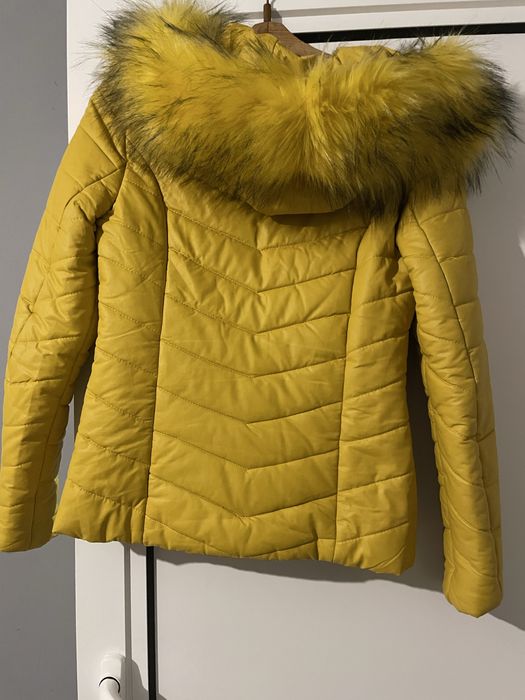 Дамско кожено зимно яке