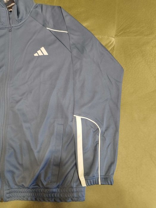 Пролетно летен оригинален екип на ADIDAS размер XL