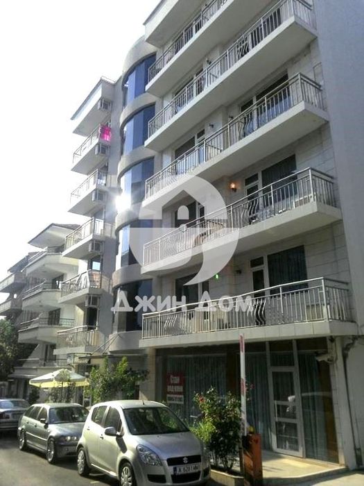 Двустаен апартамент в к-с „Александров Резиденс“, гр. Несебър