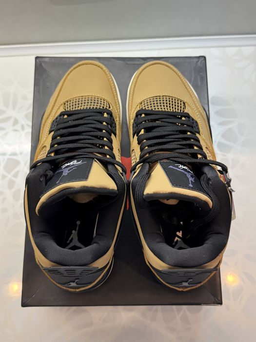 Jordan 4 Retro Fossil Мъжки Кецове 43 Номер + Кутия