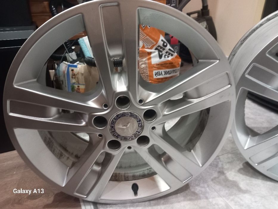 Продавам джанти нов в