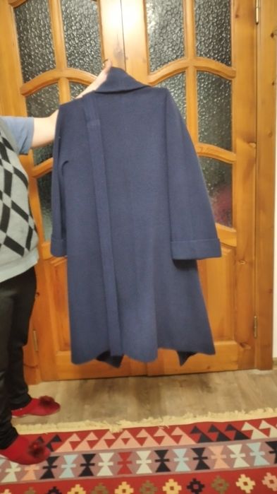 Продам женское пальто