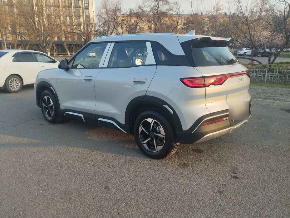 BYD Yuan Up. Сентябрь 2025. Пробег 7100 км. В идеальном состоянии