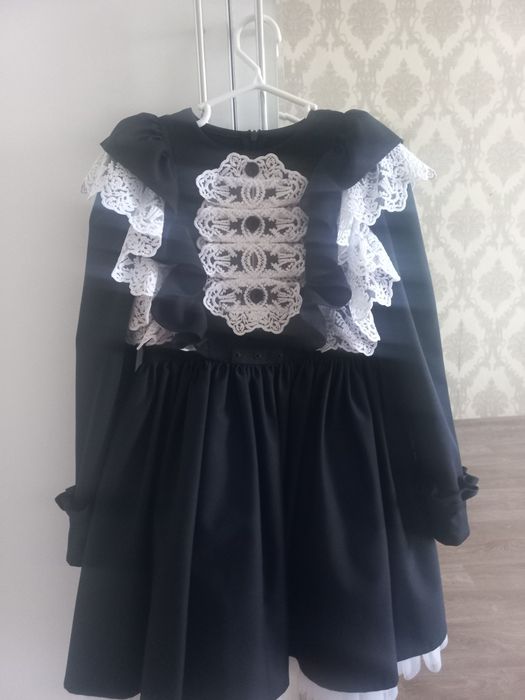 Продам школьную форму